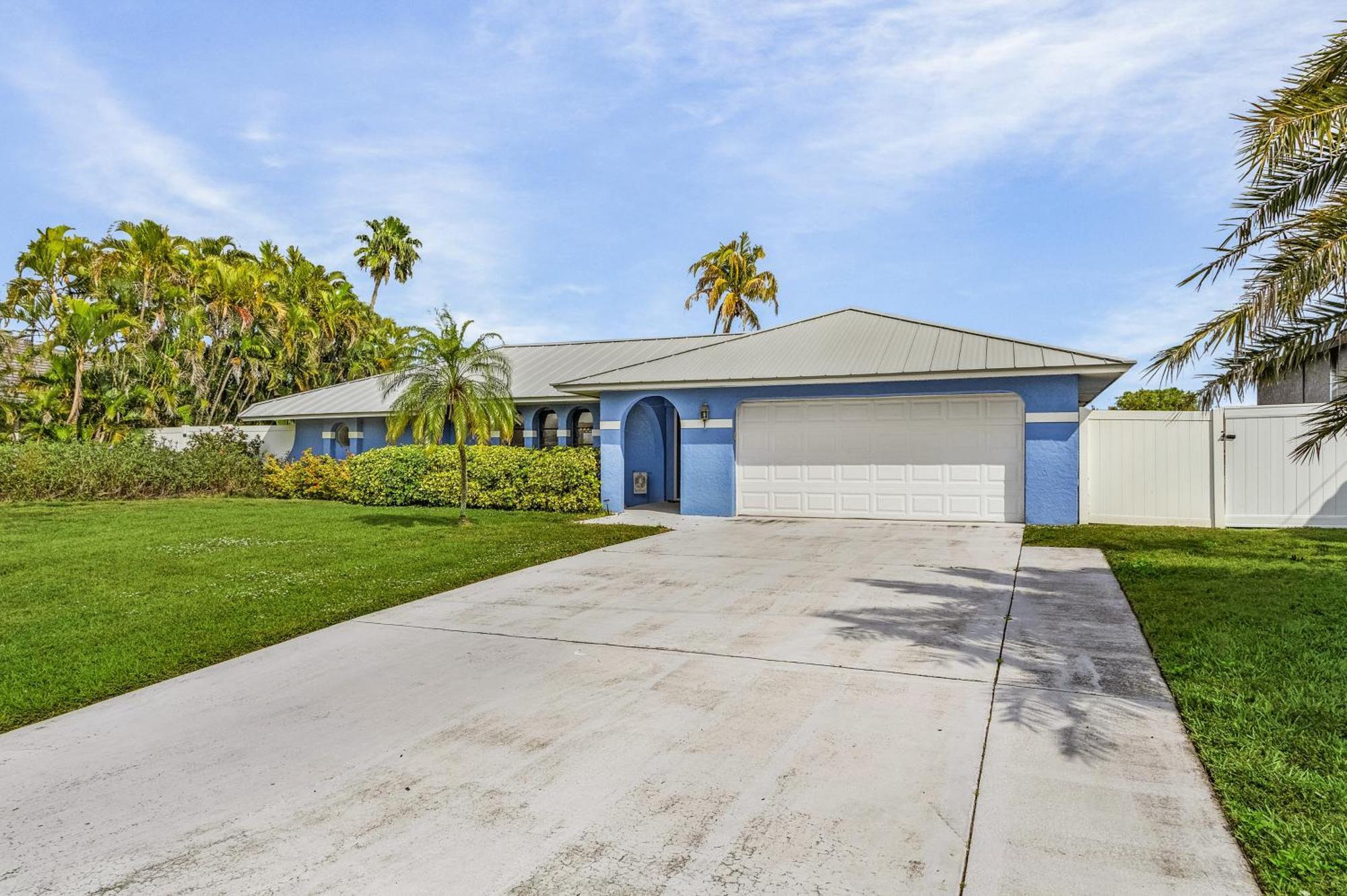 Canal-Front Oasis With Dock And Kayaks In Cape Coral! Exteriör bild